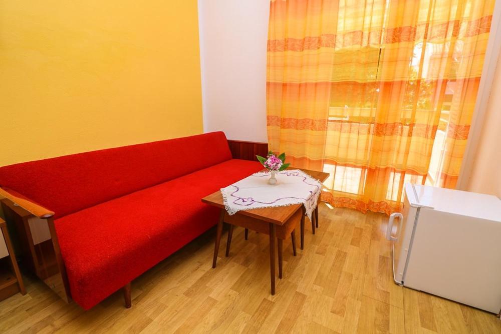 Double Rooms Tomica 2 With Balcony Baska  Exterior photo